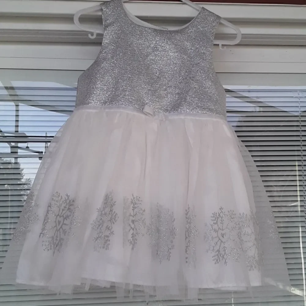 2 Great Dresses For Christmas.Younland,Red Color,size 3 T and Pink Violet.
